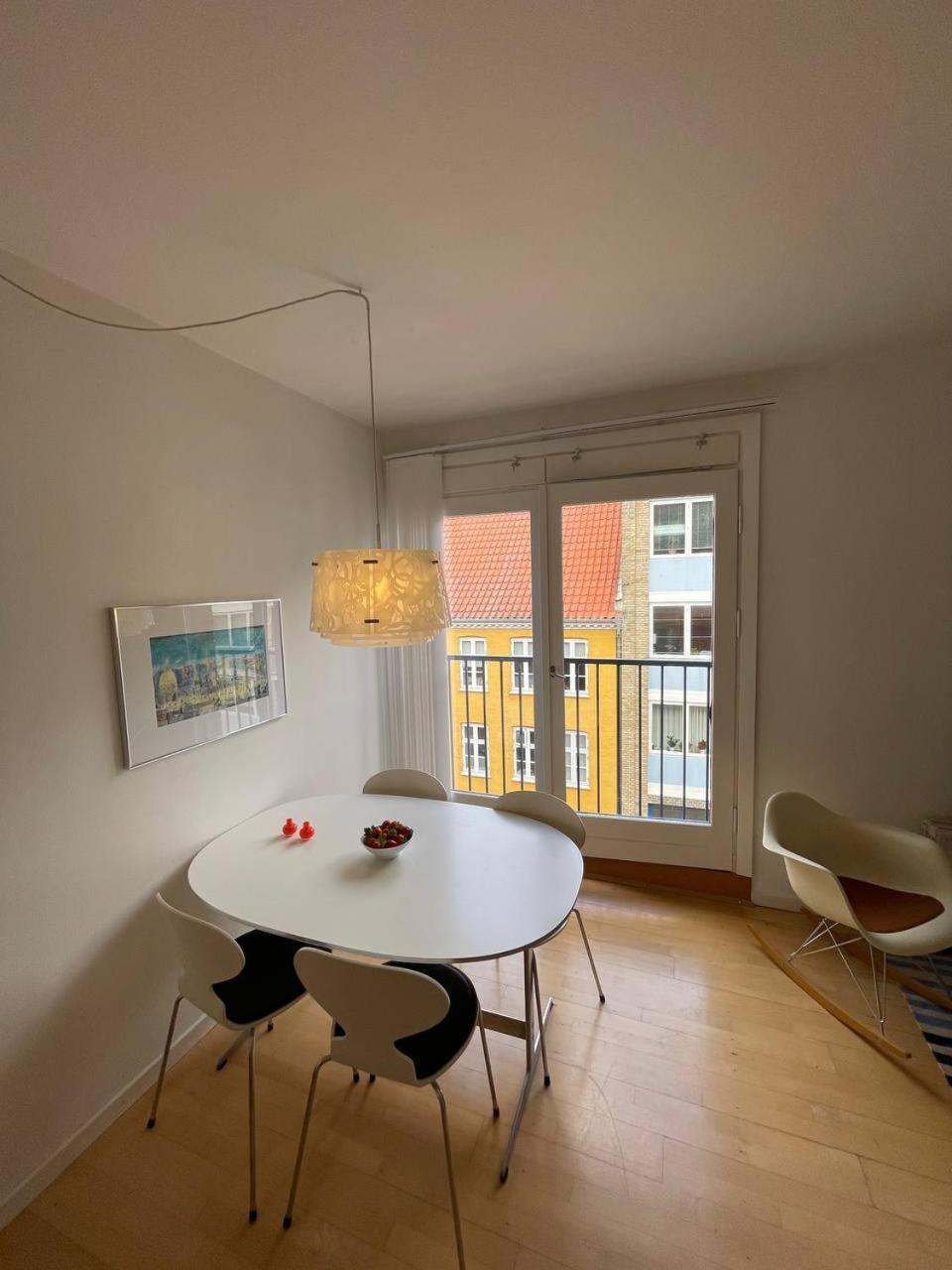 Christianshavn Finest With Huge Balcony Appartamento